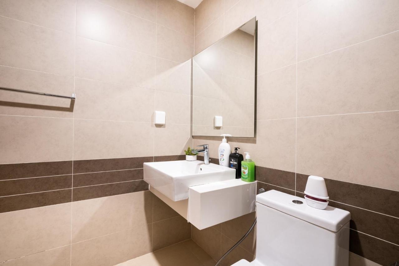 Oui! Oui! Saigon Apartment - Rivergate Residence Cidade de Ho Chi Minh Exterior foto